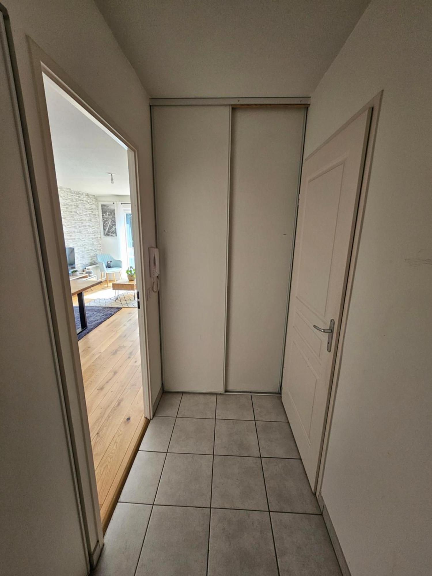 L'hippique - Parking - Vue Pyrenees - Balcon Appartement *