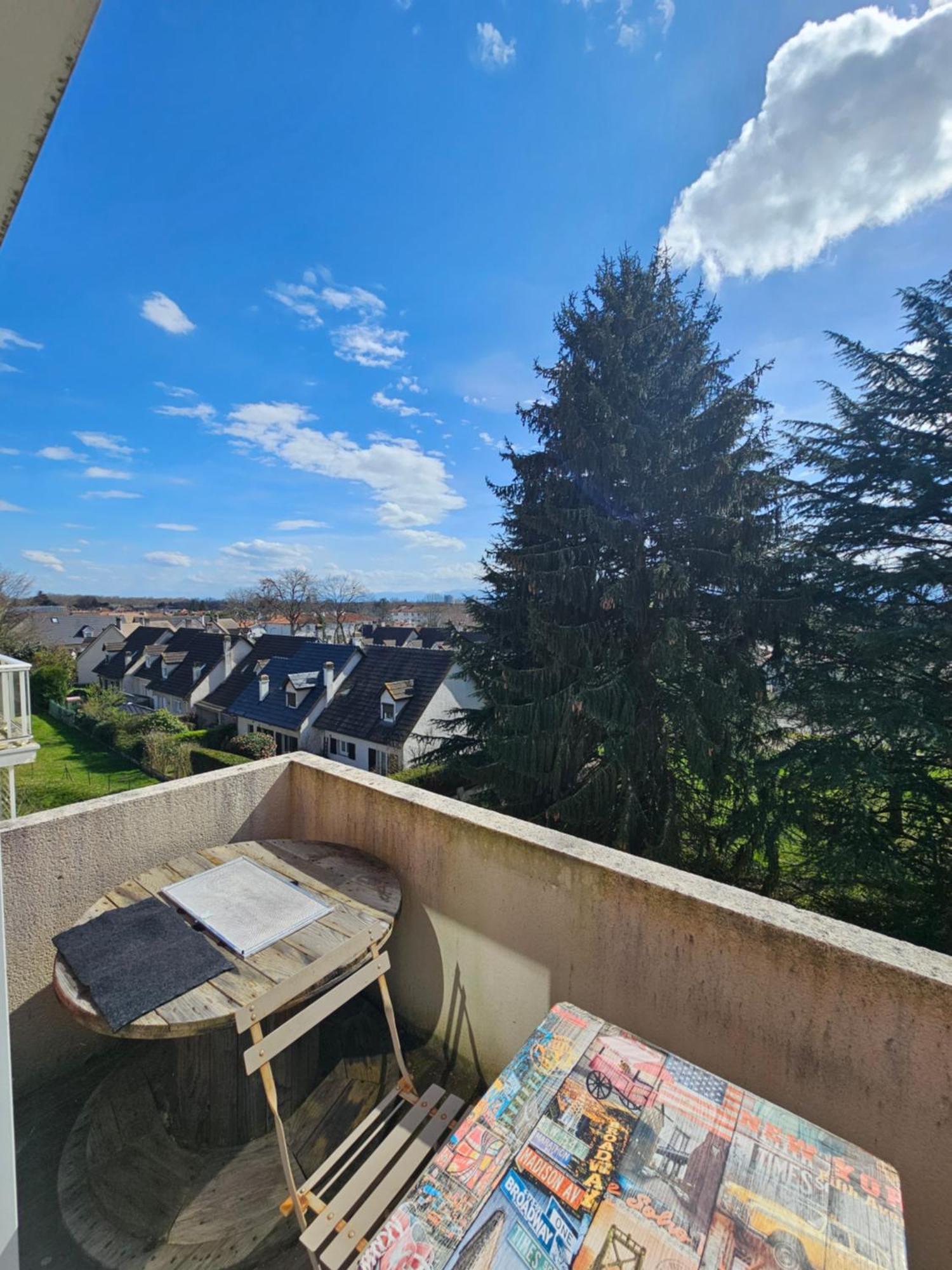 Appartement L'hippique - Parking - Vue Pyrenees - Balcon *