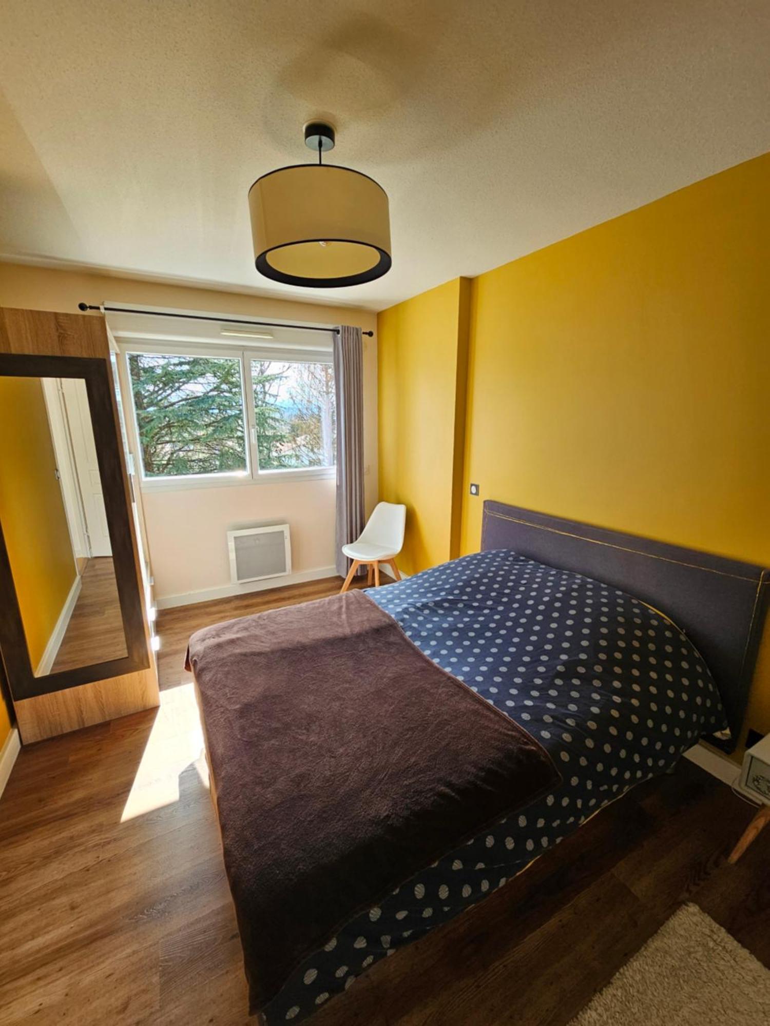 L'hippique - Parking - Vue Pyrenees - Balcon Pau